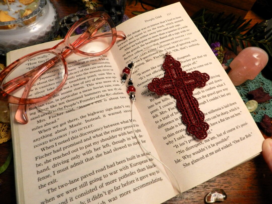 Lace Cross Bookmark