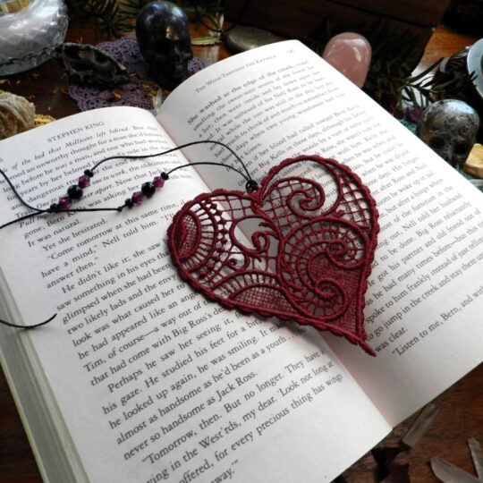 Lace Heart Bookmark