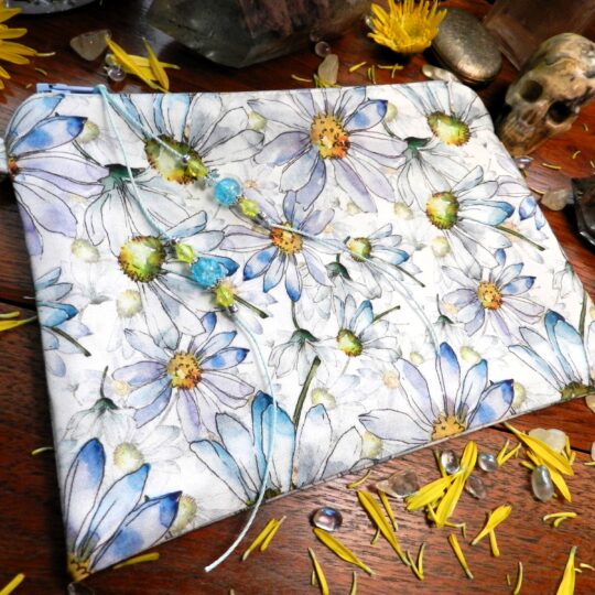 Watercolor Daisies Pouch