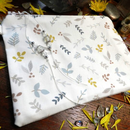 Woodland Sprigs Pouch